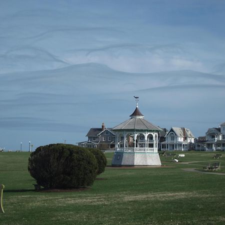 The Oak Bluffs Inn Exterior foto